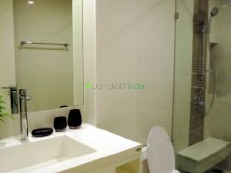 8 Phiphat, Sathorn, Thailand, 1 Bedroom Bedrooms, ,1 BathroomBathrooms,Apartment,For Rent,Collezio Sathorn,Phiphat,5749