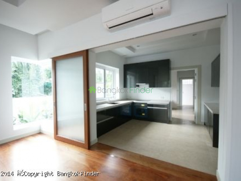 65 Sukhumvit, Sukhumvit, Thailand, 4 Bedrooms Bedrooms, ,4 BathroomsBathrooms,House,For Rent,Sukhumvit,5751