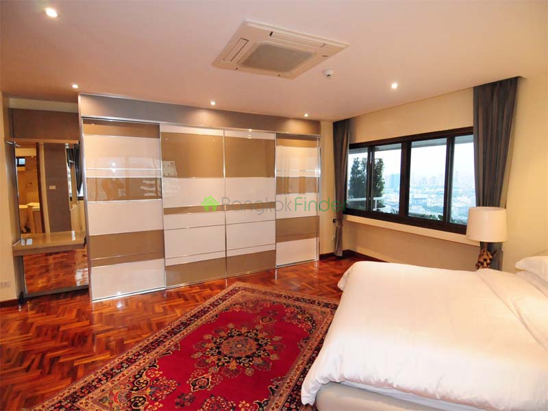 3 Bedroom condo,3 Bathrooms,Condo soi 11 ,5793, 