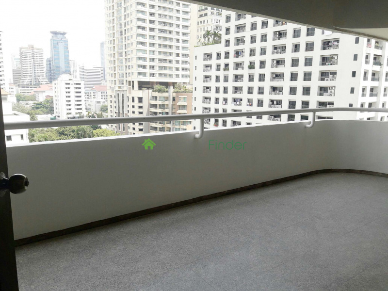 Nana, Bangkok, Thailand, 4 Bedrooms Bedrooms, ,4 BathroomsBathrooms,Condo,For Rent,Tower Park,5798