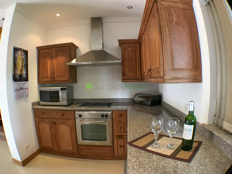 4 Bedroom 5 Bath House Sale, Bang Lamung Pattaya, ranch style home