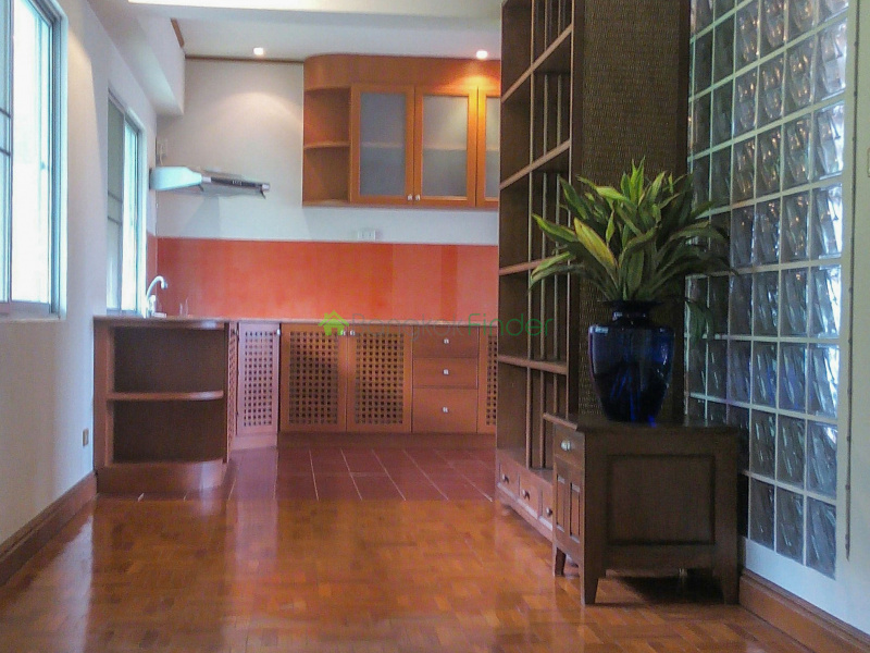 Lamphun, Chiang Mai, Thailand, 2 Bedrooms Bedrooms, ,2 BathroomsBathrooms,Condo,Sold,Chiang Mai Golf Mansions,5,5820