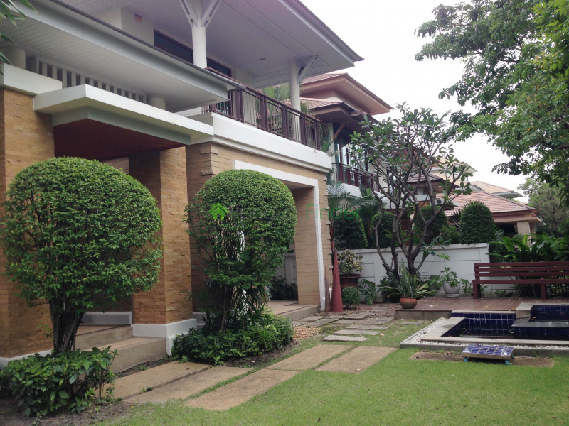 Large House for Rent, Pattanakarn Road, Bangkok Pattana School, 4 bedroom