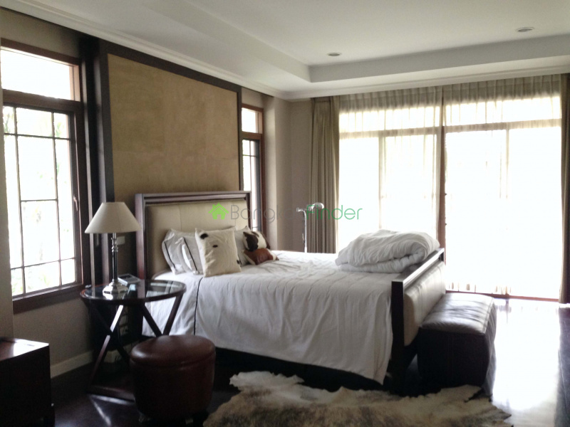 Large House for Rent, Pattanakarn Road, Bangkok Pattana School, 4 bedroom