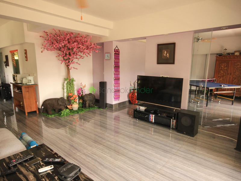 Lamphun-Alpine-Golf, Chiang Mai, Thailand 50130, 1 Bedroom Bedrooms, ,2 BathroomsBathrooms,Condo,For Sale,Chiang Mai Golf Mansion,5832