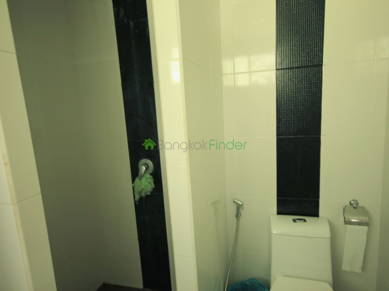 Lamphun-Alpine-Golf, Chiang Mai, Thailand 50130, 1 Bedroom Bedrooms, ,2 BathroomsBathrooms,Condo,For Sale,Chiang Mai Golf Mansion,5832
