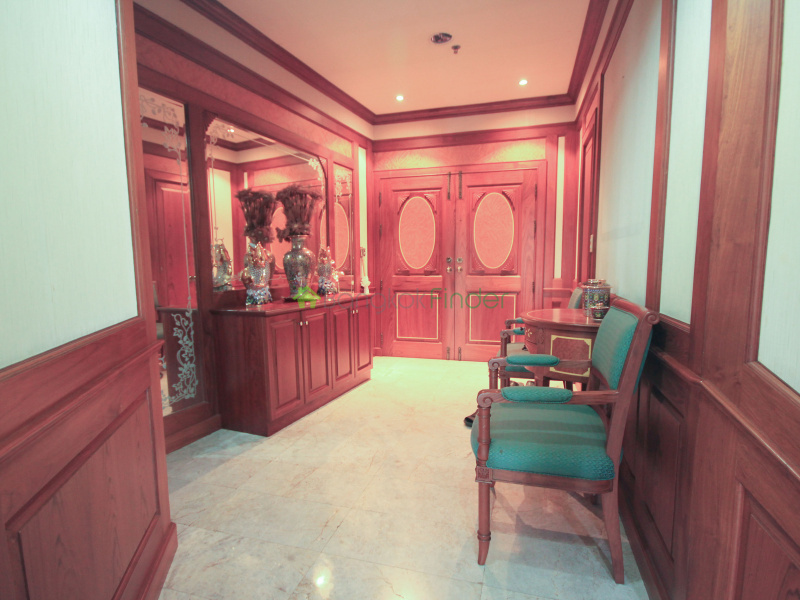 525 Khwaeng Bang Yi Khan, Bang Yi Khan, Bangkok, Thailand 10700, 3 Bedrooms Bedrooms, ,4 BathroomsBathrooms,Condo,For Rent,Rattanakosin View Mansion,Khwaeng Bang Yi Khan,5833