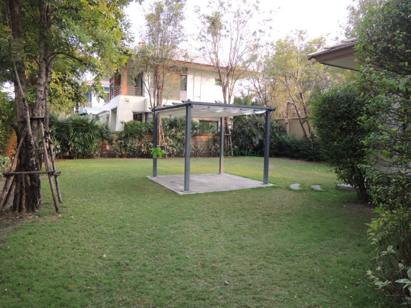 Bangna-Trad, Bangkok, Thailand, 3 Bedrooms Bedrooms, ,3 BathroomsBathrooms,House,Sold,5834