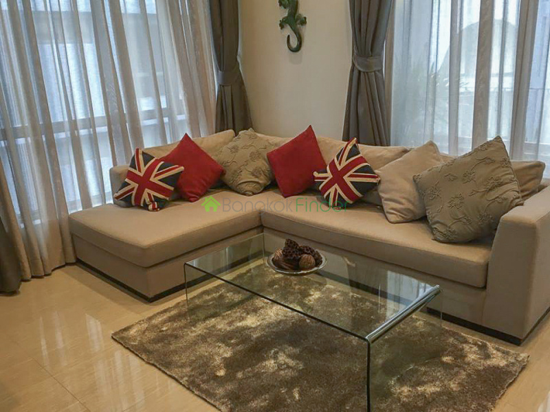 bangkok condo for sale downtown forty nine