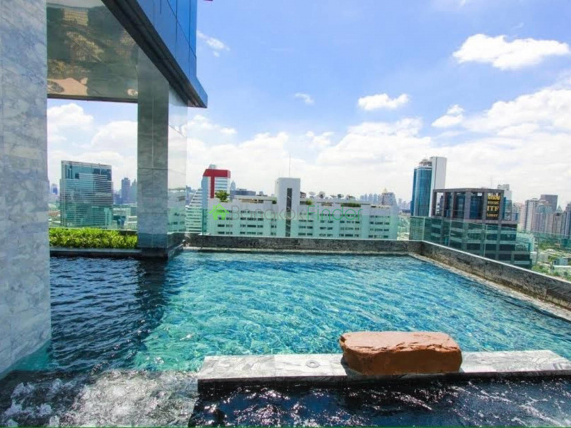 M silom for rent, M silom for sale near BTS , 2,3 bedrooms for sale. 