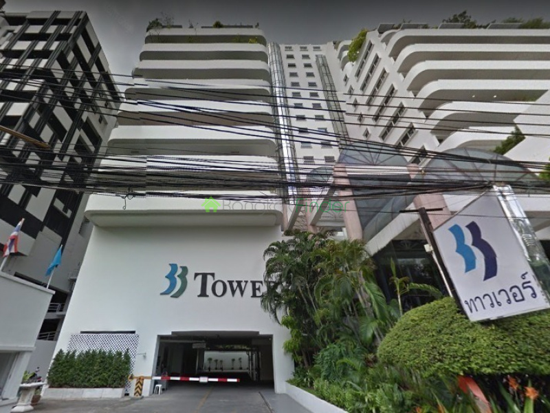 
33 Tower is a first class condominium project situated at the hub of Bangkok. Condominium comprises of a single building, having 28 floors and includes 70 units. Construction of 33 Tower was completed in 1996.
Rooms for sale near BTS Phrom Phong