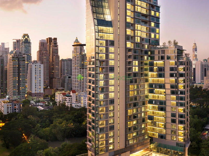 1 bedroom apartment for rent or sale 2 bedrooms for sale or rent at the oriental Residence in Bangkok. 