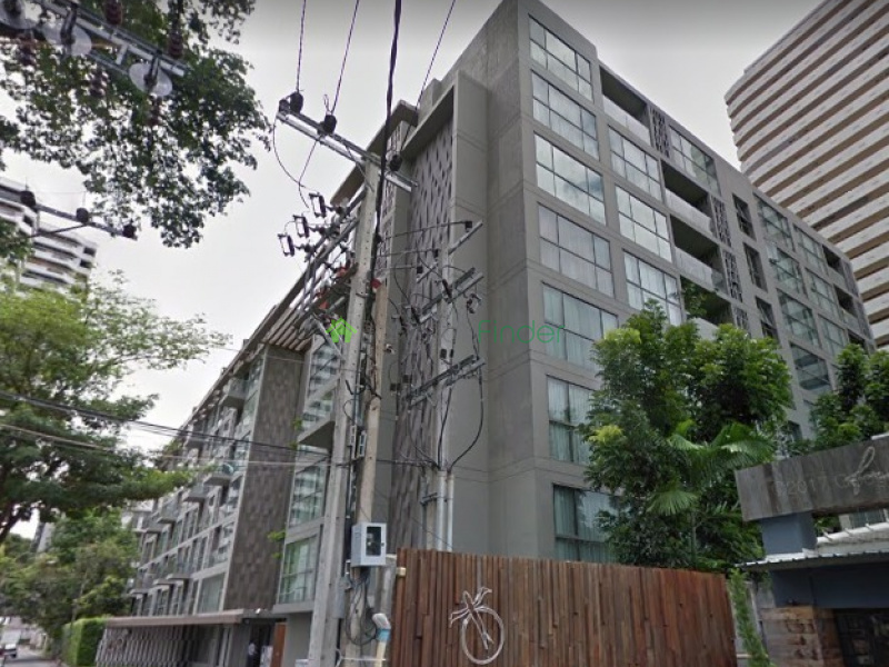 Via Botani                       Watthana, Bangkok
The very reputable Sansiri which happens to be one of the leading real estate development companies in Thailand is the brain behind the Via Botani condominium. The property is designed with those who want the best in a residential project. It is beautifully laden with the best of modern design and facilities. With just less than 3 drive from the Phrom Phong and Thong Lor BTS stations, the other parts of the city is left open for a very easy reach. In close proximity to the building are a good number of local amenities which include international schools, restaurants, bars, schools, hospitals and more. Units in the building are available for sale or lease and should you be interested in acquiring a unit in the property, kindly get in touch with us at Bangkokfinder to learn more.
ABOUT
Via Botani is a mid-rise condominium building in Bangkok. The property was completely constructed in 2012. It comprises of a single building with 8 floors and includes a total of 137 units. Condominium units ranges from 1-3 bedroom apartments. 
LOCATION
As a choice building for some of the wealthiest individuals in the city. It is located at 30 Soi Sukhumvit 47, Khwaeng Khlong Tan Nuea, Khet Watthana, Krung Thep Maha Nakhon 10110. On foot, the building is less than 10 minutes from  Phrom Phong and Thong Lor BTS stations. Local amenities around the city include:
SHOPS
•	Emporium Shopping Mall – 1.2 km
•	Villa Market (Sukhumvit 49) --220 m 
•	MaxValu Tanjai (Rain Hill Fl.L1) – 970 m 
•	Sukhumvit 39 Complex – 550 m
•	The Manor – 770 m
RESTAURANTS
•	Akanoya Robatayaki – 120 m 
•	Il Tartufo Restaurant – 430 m
•	La Bottega – 95 m 
•	La Bottega Di Luca – 120 m 
•	Big Knit Cafe – 290 m 
SCHOOLS
•	New Bambino International Kindergarten School – 760 m
•	The Early Learning Center International School--700 m
•	The American School Of Bangkok – 780 m 
•	The American School Of Bangkok – 780 m 
•	Kingdom International Kindergarten – 1.3 km
•	Atsarat Kindergarten (Ivy Bound) – 910 m 
FACILITIES
The facilities in the building include: a communal swimming pool, round-the-clock security, CCTV, parking, elevator, garden/BBQ and WiFi.
