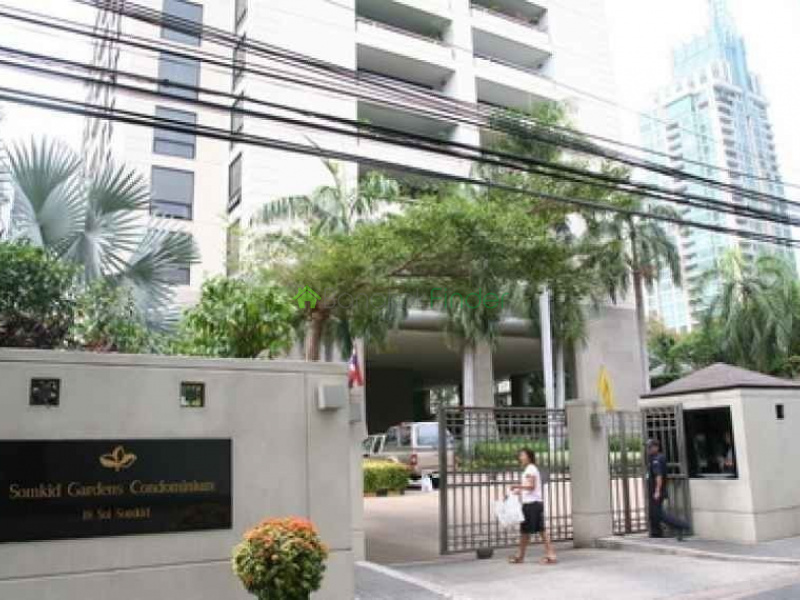 About Somkid Gardens
Somkid Gardens a high rise condominium located in a very prime and prestigious are in Central Bangkok. Somkid Gardens was completed in 1995 and has a total of 22 floors and only 100 spacious condo units. Available units at the condo building are 2 and 3 bedroom condominiums in various sizes starting from 160 square meters and with different layouts. At Somkid Gardens you will have access to a huge outdoor pool, tennis court, sauna,fitness room and lobby with 24 hour security. The condominium is located on Soi Somkid 18 in the hear of Chidlom in Bangkok. Nearest BTS station is Chidlom BTS on Ploenchit road. The condominium is set walking distance from many high end shopping centers like Central Chidlom and Central World located on the corner of Rama I and Ratchadamri road,also the well known Lumpini Park situated between Rama IV and Sarasini road is only 15 minutes walk away from the condo.