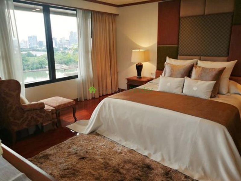 Bangkok, Khlong Toei, Bangkok, Thailand 10110, 3 Bedrooms Bedrooms, ,3 BathroomsBathrooms,Apartment,For Rent,6341