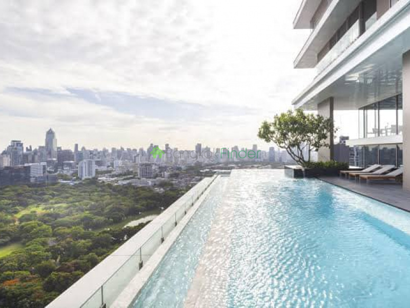 Saladaeng One (ศาลาแดง วัน)
Saladaeng One is a condominium project, developed by SC Asset, located at Soi Gotche, Khwaeng Silom, Khet Bang Rak, Krung Thep Maha Nakhon 10500. SC Asset is also the developer behind Centric Ratchada-Suthisan, Centric Sathorn - Saint Louis and Centric Scene Aree 2. Construction of Saladaeng One was completed in 2015. Condominium comprises of a single building, having 33 floors and includes 187 units.
