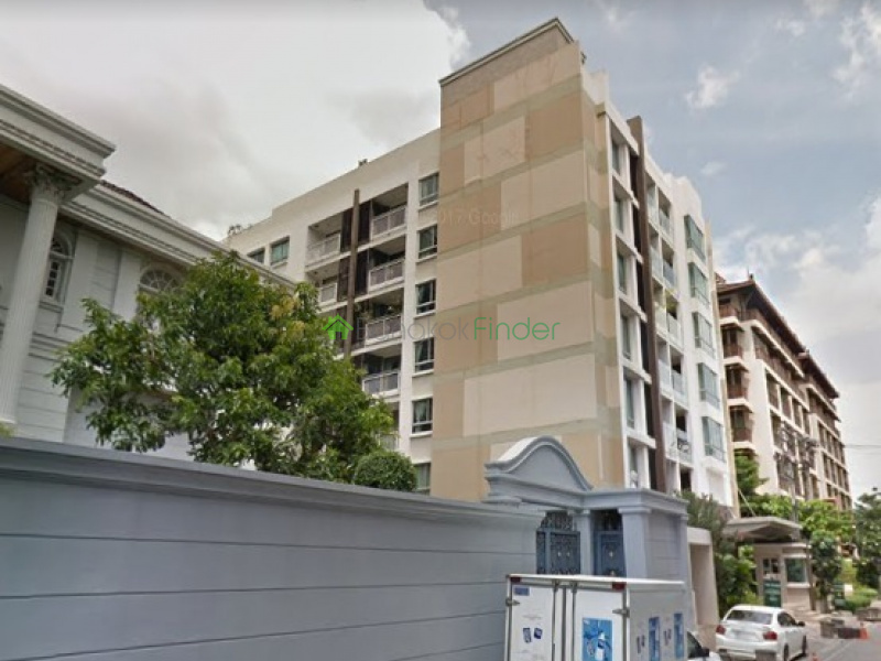 Y.O. Place is a condo project developed by y.o. place, Y.O. Place has 7 floors and contains 53 total units, Units range from 1 bedroom to 3 bedroom. Y.O. Place at Khlong Toei, Bangkok has the following facilities: cctv and security.