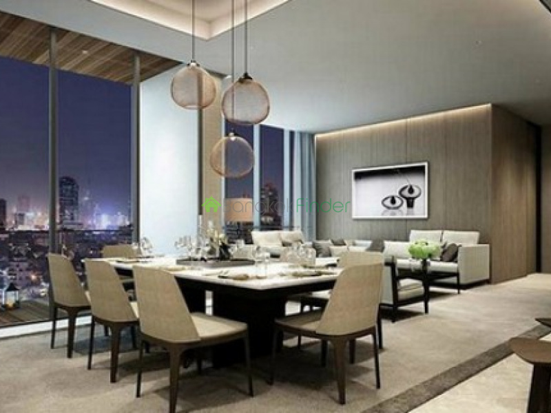 TELA Thonglor is a condominium project, developed by Gaysorn Property, located at 233 Soi Sukhumvit 55, Khwaeng Khlong Tan Nuea, Khet Watthana, Krung Thep Maha Nakhon 10110. Gaysorn Property is also the developer behind MODE Sukhumvit 61 and Domus. TELA Thonglor is currently under construction with completion planned in 2018. Condominium comprises of a single building, having 33 floors and includes 88 units.