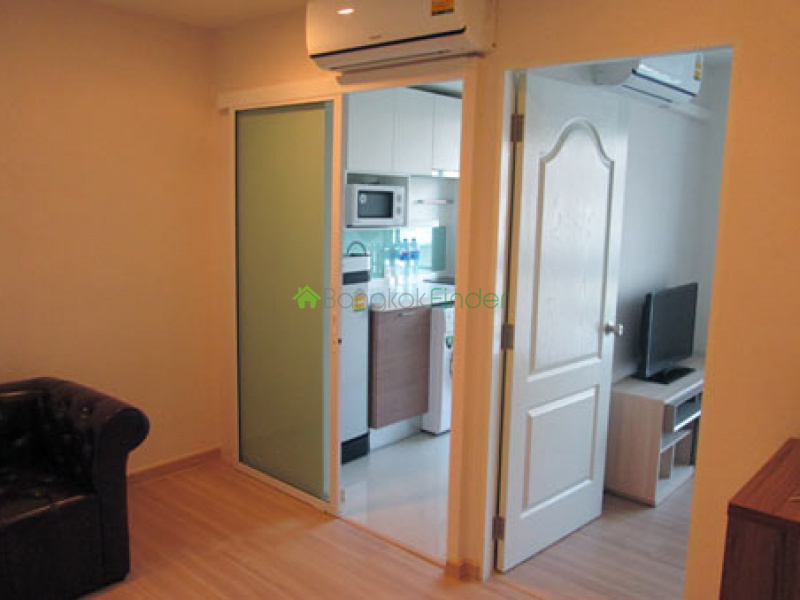 Bangkok, Din Daeng, Bangkok, Thailand 10400, 1 Bedroom Bedrooms, ,1 BathroomBathrooms,Condo Building,Rent or Sale,6428