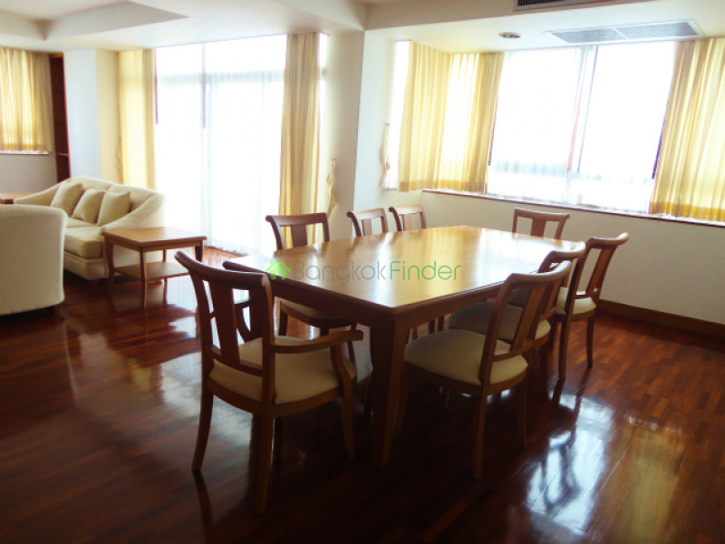 Bangkok, Khlong Toei, Bangkok, Thailand 10110, 3 Bedrooms Bedrooms, ,4 BathroomsBathrooms,Apartment,For Rent,6436