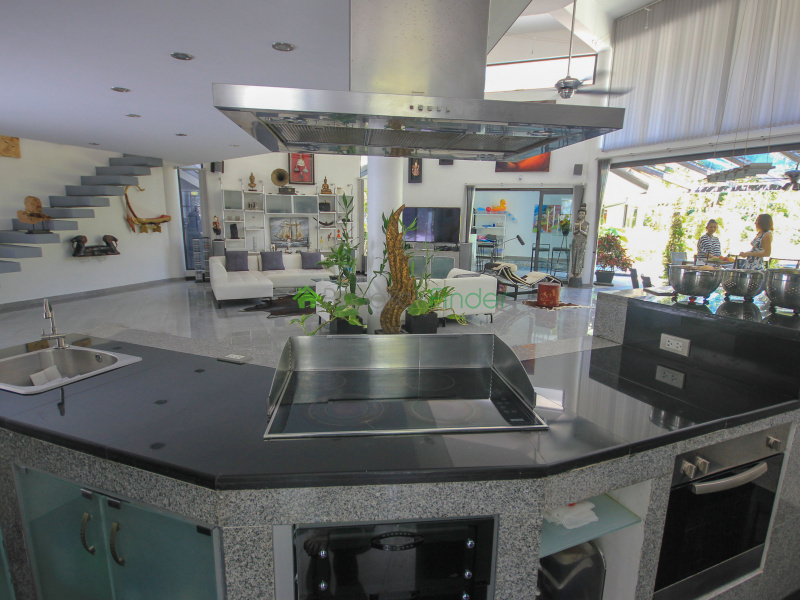 Southern Phuket Investment, Rawai Property, Invest Phuket, Luxury Villa for Sale Rawai Phuket