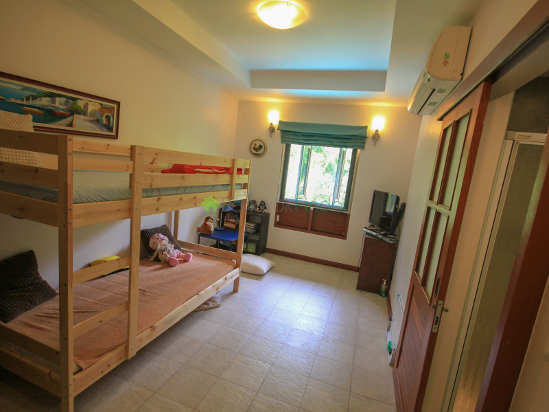 large villa sale boat lagoon phuket, villa sale phuket, investment villa phuket