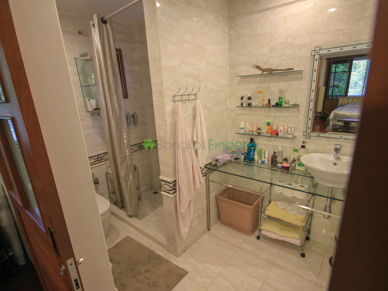large villa sale boat lagoon phuket, villa sale phuket, investment villa phuket