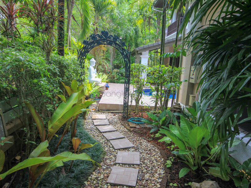 large villa sale boat lagoon phuket, villa sale phuket, investment villa phuket