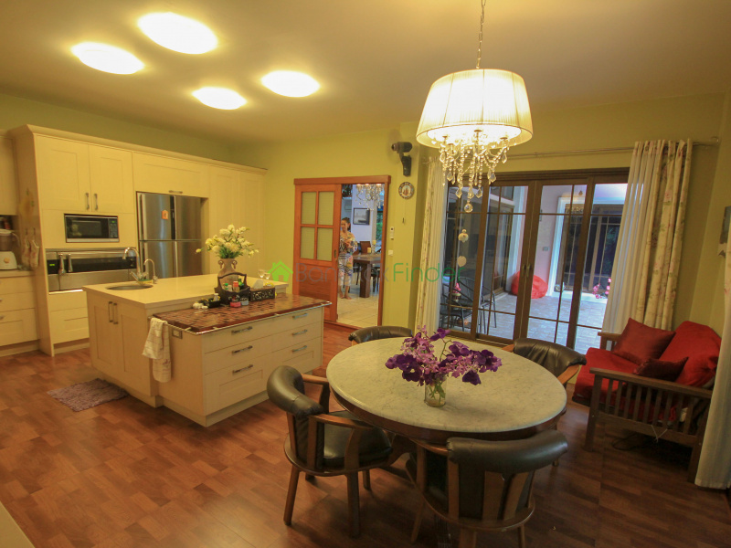 large villa sale boat lagoon phuket, villa sale phuket, investment villa phuket