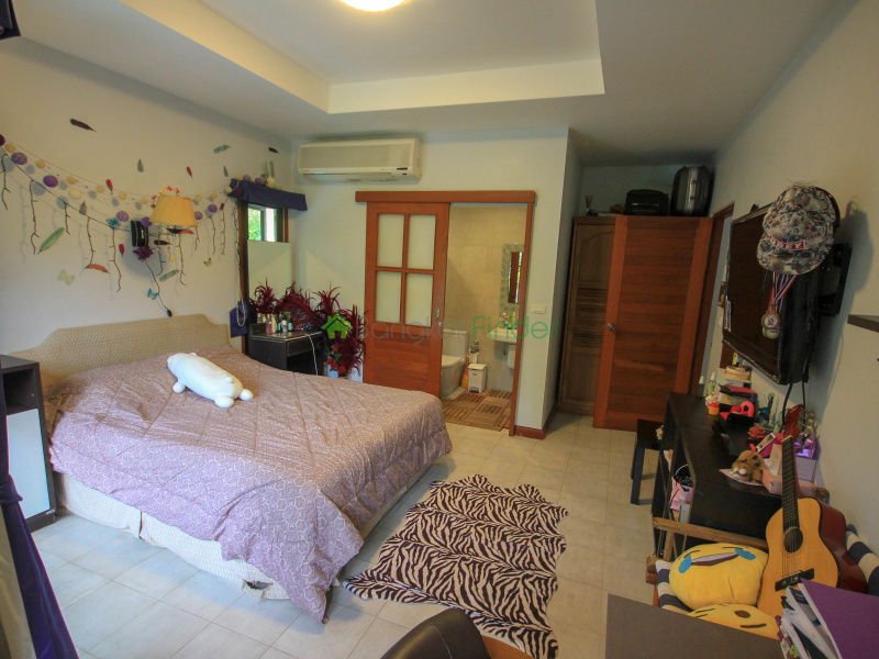 large villa sale boat lagoon phuket, villa sale phuket, investment villa phuket