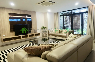 Phrom Phong, Thailand, 4 Bedrooms Bedrooms, ,4 BathroomsBathrooms,Town House,For Rent,6456