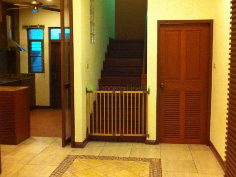 Sukhumvit 49, Phrom Phong, Thailand, 3 Bedrooms Bedrooms, ,3 BathroomsBathrooms,Town House,For Rent,6477