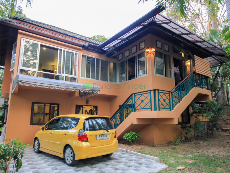 Soi Yotsane, Chalong, Mueang Phuket, Thailand, 3 Bedrooms Bedrooms, ,2 BathroomsBathrooms,House,For Rent,6487