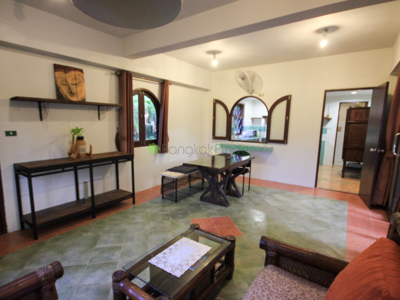 Soi Yotsane, Chalong, Mueang Phuket, Thailand, 3 Bedrooms Bedrooms, ,2 BathroomsBathrooms,House,For Rent,6487
