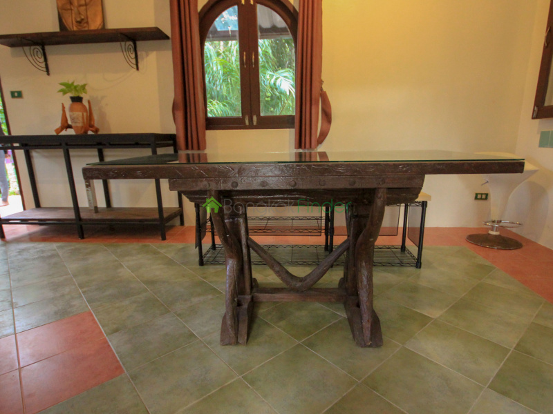 Soi Yotsane, Chalong, Mueang Phuket, Thailand, 3 Bedrooms Bedrooms, ,2 BathroomsBathrooms,House,For Rent,6487