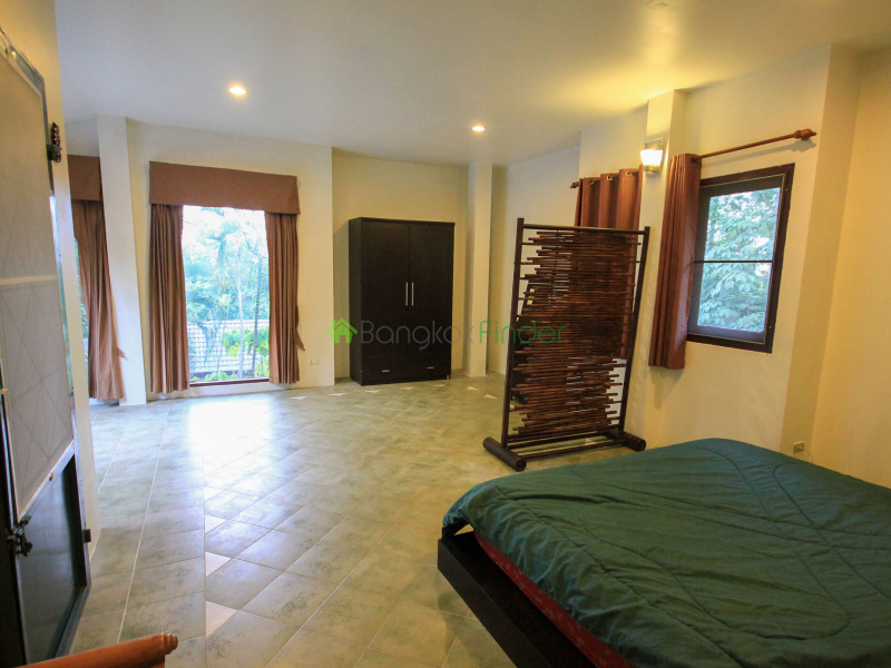 Soi Yotsane, Chalong, Mueang Phuket, Thailand, 3 Bedrooms Bedrooms, ,2 BathroomsBathrooms,House,For Rent,6487