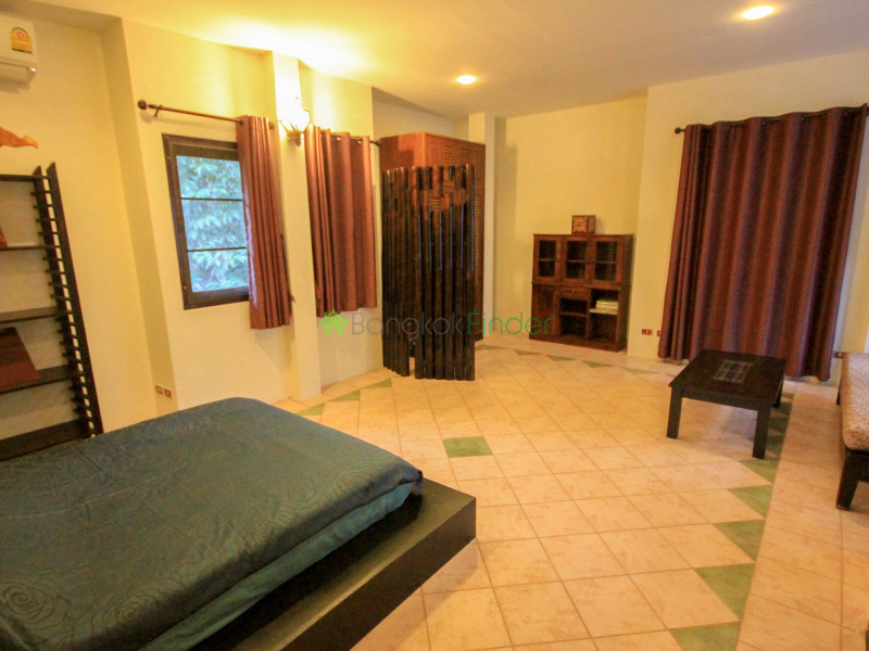 Soi Yotsane, Chalong, Mueang Phuket, Thailand, 3 Bedrooms Bedrooms, ,2 BathroomsBathrooms,House,For Rent,6487