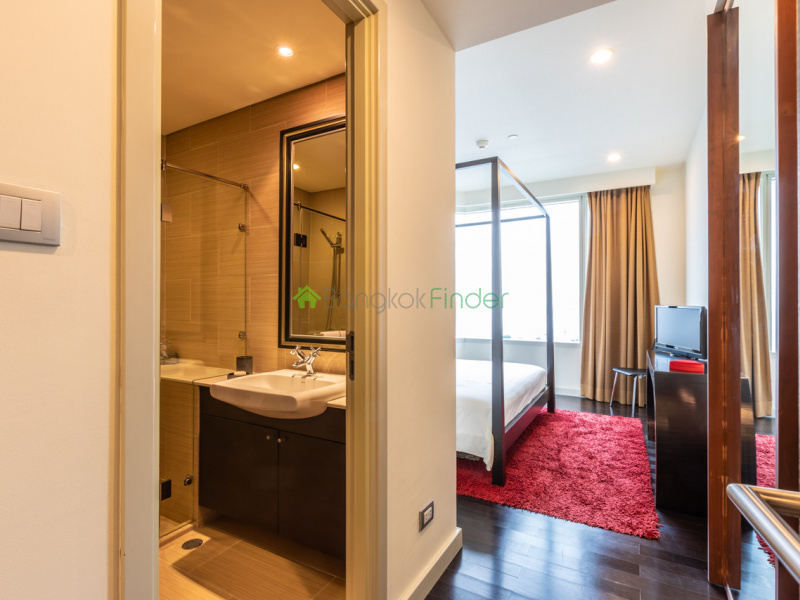 Sathorn, Bangkok, Thailand, 4 Bedrooms Bedrooms, ,4 BathroomsBathrooms,Condo,Sold,fdfdkj,6521