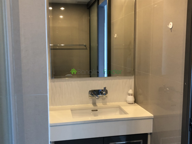 Ekamai, Bangkok, Thailand, 2 Bedrooms Bedrooms, ,2 BathroomsBathrooms,Condo,For Rent,Rhythm Sukhumvit 42,6522