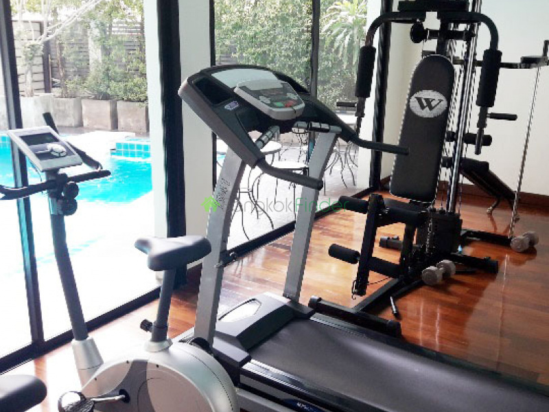Sukhumvit 24, Bangkok, Thailand, 3 Bedrooms Bedrooms, ,4 BathroomsBathrooms,House,For Rent,6524