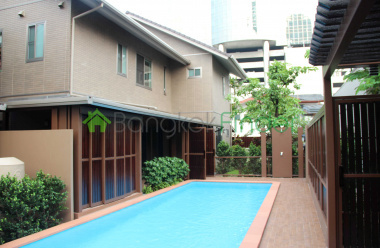 Prompong, Bangkok, Thailand, 4 Bedrooms Bedrooms, ,4 BathroomsBathrooms,House,For Rent,6525