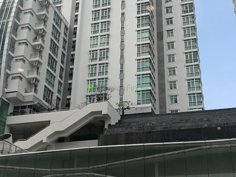 Nusasiri Grand.    Khlong Toei, Bangkok, 3 bedrooms apartment near BTS Ekkamai , 1 and 2 apartment near BTS Ekkamai, apartment in khlong toei , apartment near BTS