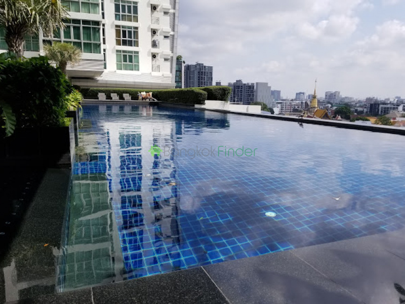 Nusasiri Grand.    Khlong Toei, Bangkok, 3 bedrooms apartment near BTS Ekkamai , 1 and 2 apartment near BTS Ekkamai, apartment in khlong toei , apartment near BTS