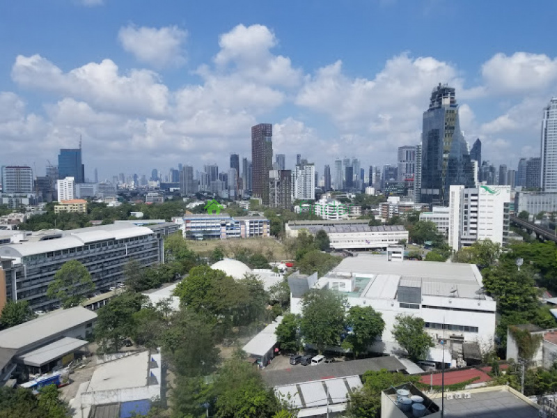 Nusasiri Grand.    Khlong Toei, Bangkok, 3 bedrooms apartment near BTS Ekkamai , 1 and 2 apartment near BTS Ekkamai, apartment in khlong toei , apartment near BTS