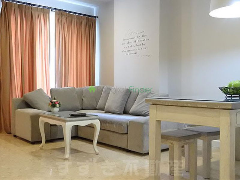 Nusasiri Grand.    Khlong Toei, Bangkok, 3 bedrooms apartment near BTS Ekkamai , 1 and 2 apartment near BTS Ekkamai, apartment in khlong toei , apartment near BTS