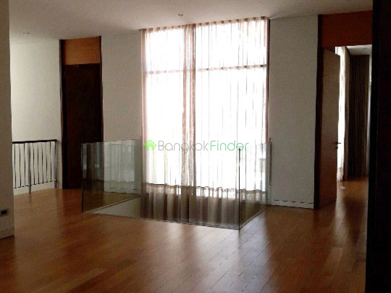 Phrom Phong, Bangkok, Thailand, 4 Bedrooms Bedrooms, ,5 BathroomsBathrooms,House,For Rent,6546