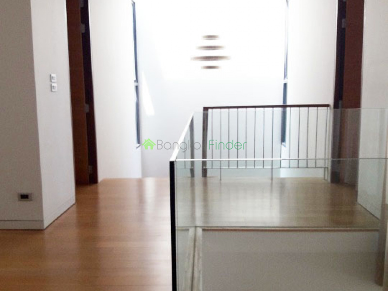 Phrom Phong, Bangkok, Thailand, 4 Bedrooms Bedrooms, ,5 BathroomsBathrooms,House,For Rent,6546