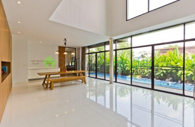 Phrom Phong, Bangkok, Thailand, 3 Bedrooms Bedrooms, ,3 BathroomsBathrooms,House,For Rent,6550 Phrom Phong, Bangkok, Thailand, 3 Bedrooms Bedrooms, ,3 BathroomsBathrooms,House,For Rent,6550