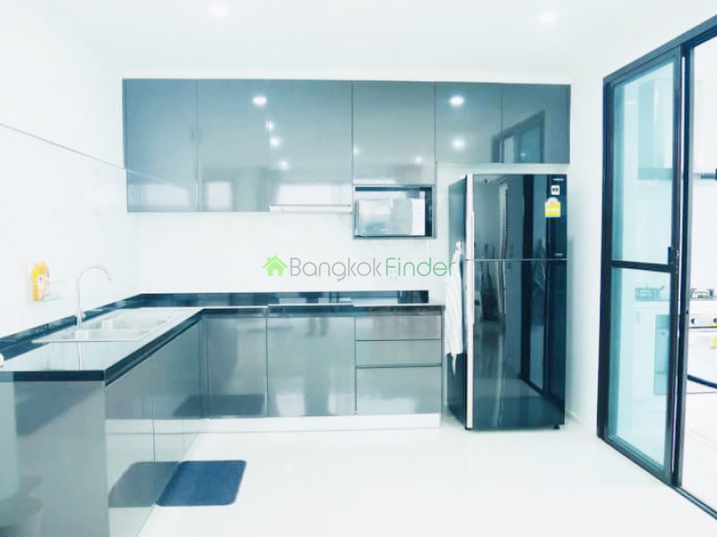 hbfrt, Bangkok, Thailand, 3 Bedrooms Bedrooms, ,4 BathroomsBathrooms,House,For Rent,6551