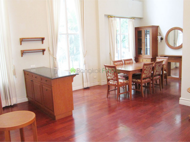 Thonglor, Bangkok, Thailand, 3 Bedrooms Bedrooms, ,3 BathroomsBathrooms,House,For Rent,6553